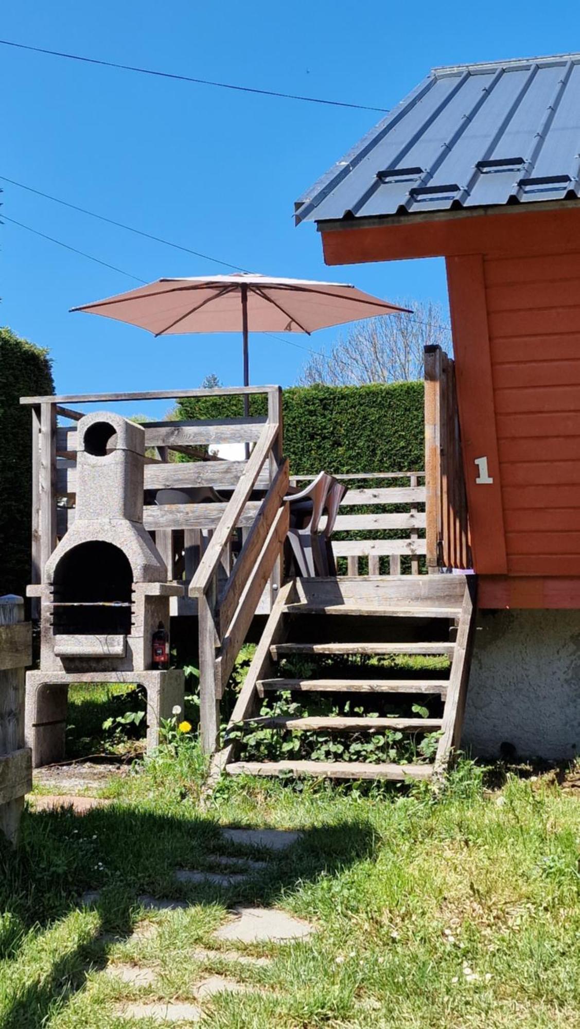 Chalet Bord De Lac Avec Piscine N2E Laffrey 外观 照片